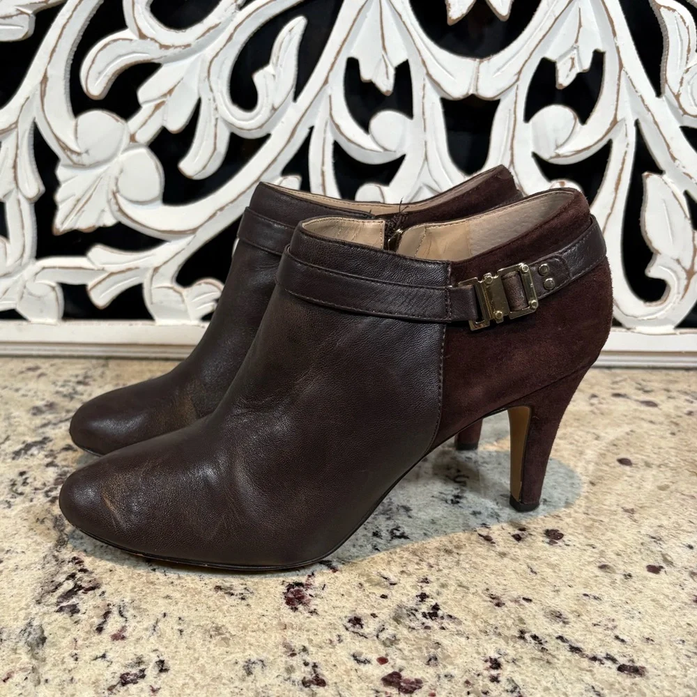 Vince Camuto Vanna Leather & Suede Ankle Boot Size 9 Coffee Bean